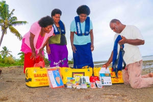 FAO donates marine safety grab bags to Silana fisherwomen  